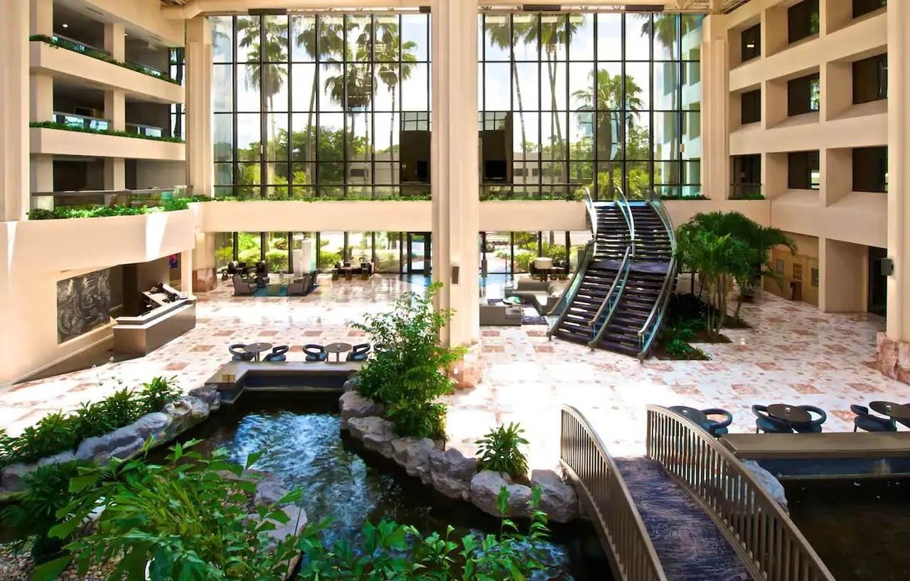 Embassy Suites By Hilton Palm Beach Gardens Pga Boulevard Kültér fotó