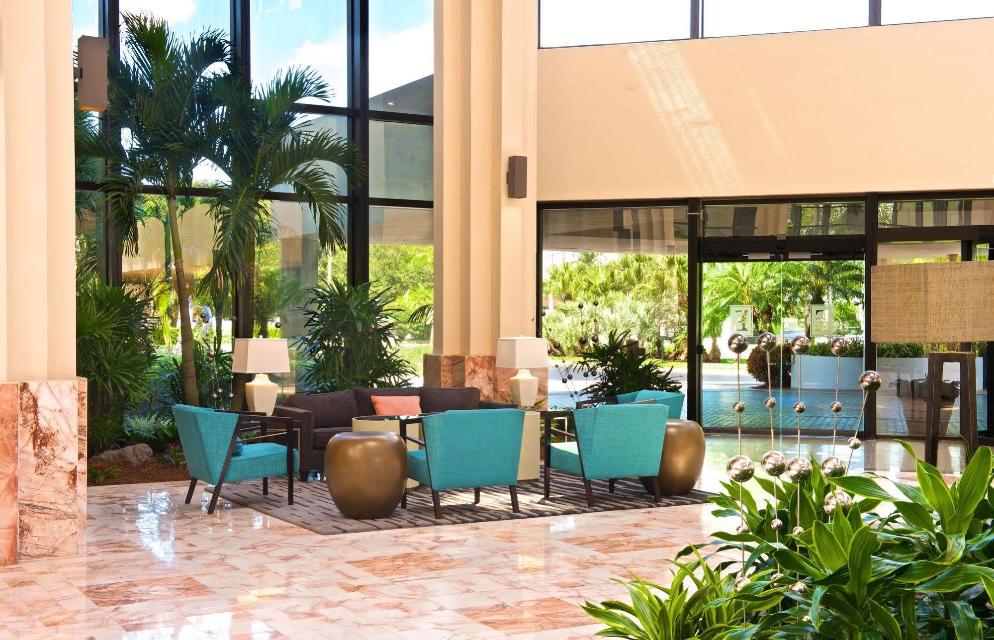 Embassy Suites By Hilton Palm Beach Gardens Pga Boulevard Kültér fotó